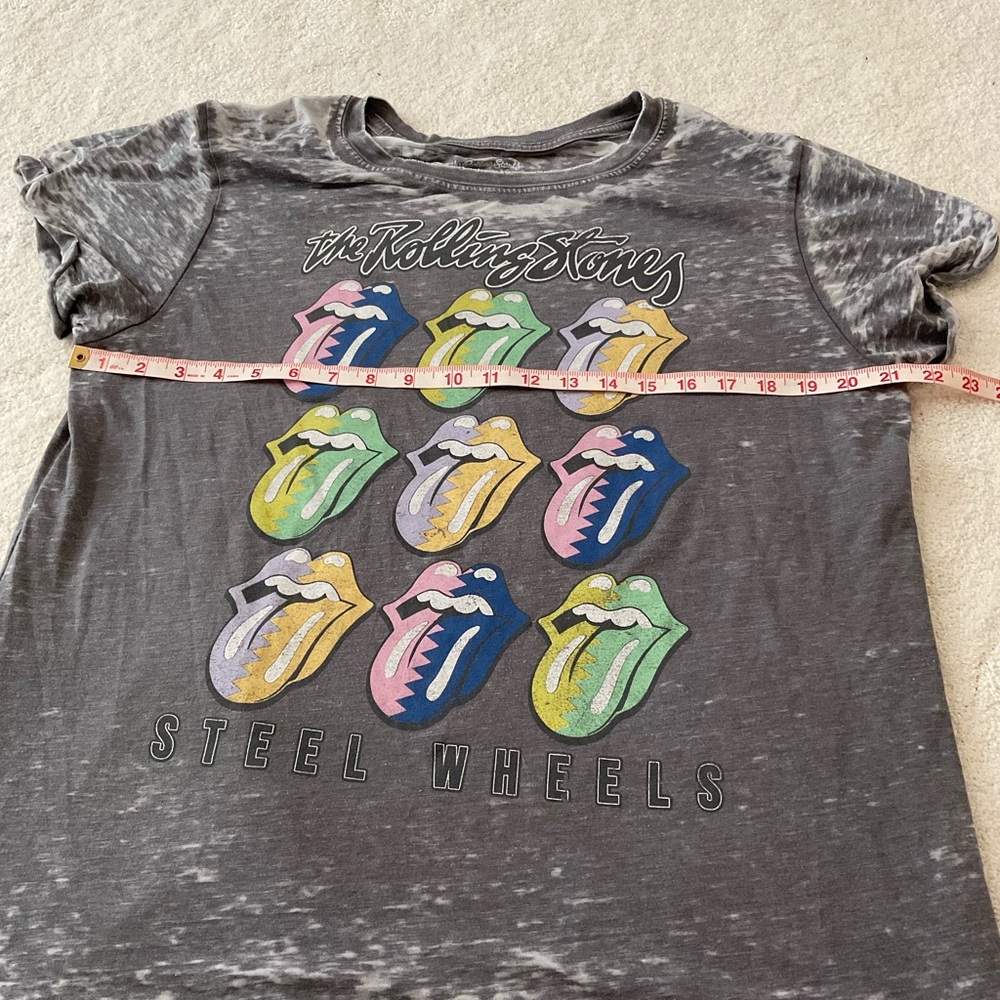 Gray Rolling Stones Graphic T-Shirt - Picture 4 of 6